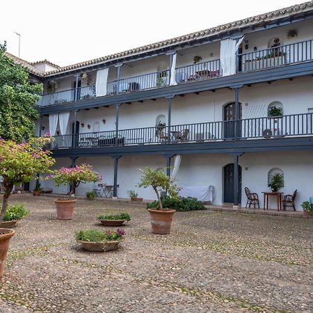 Apartamento En Monumento Historico Nacional Corral Del Conde-Duque De Olivares Seville Ngoại thất bức ảnh