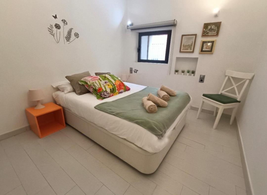 Apartamento En Monumento Historico Nacional Corral Del Conde-Duque De Olivares Seville Ngoại thất bức ảnh
